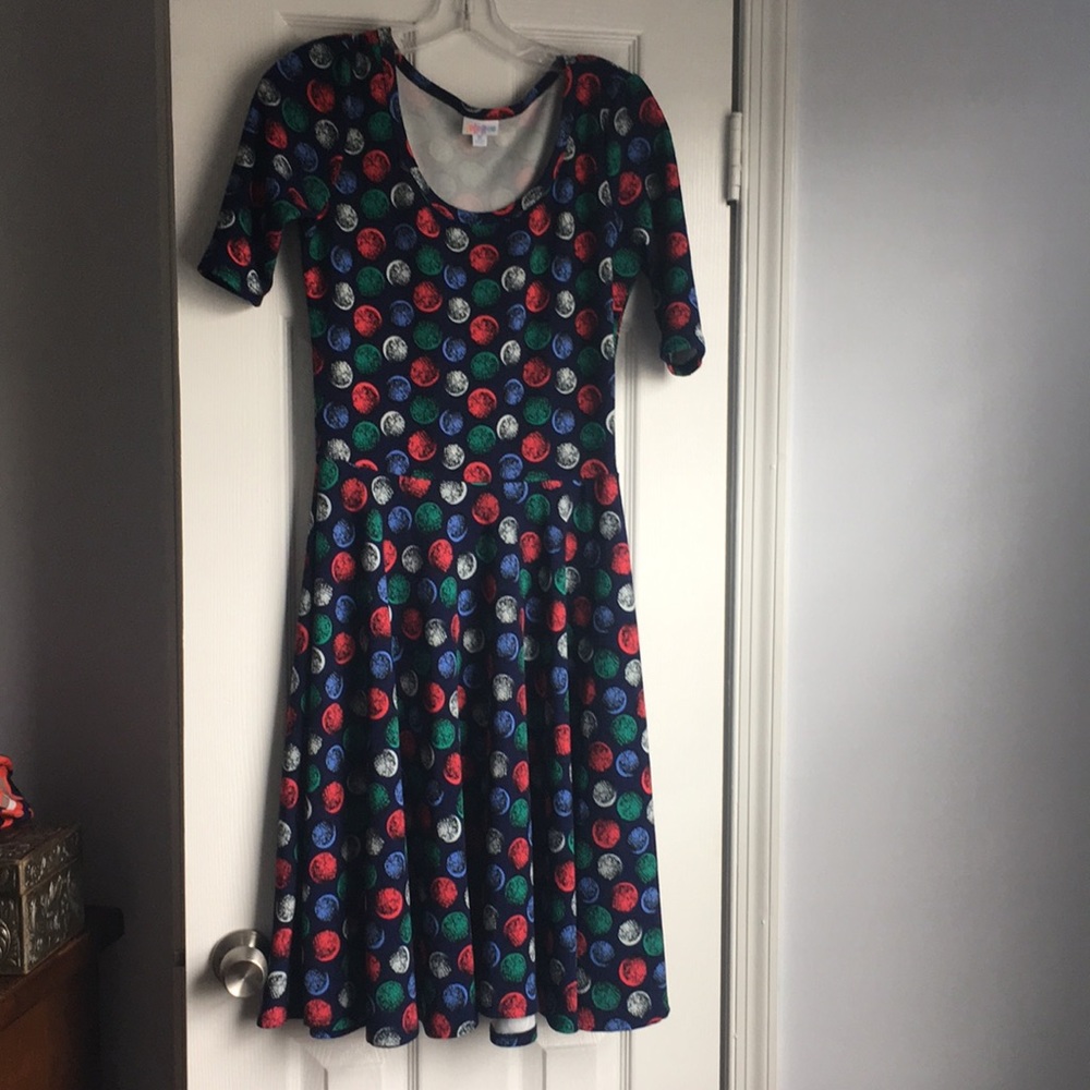 LuLaRoe Nicole Dress (M)